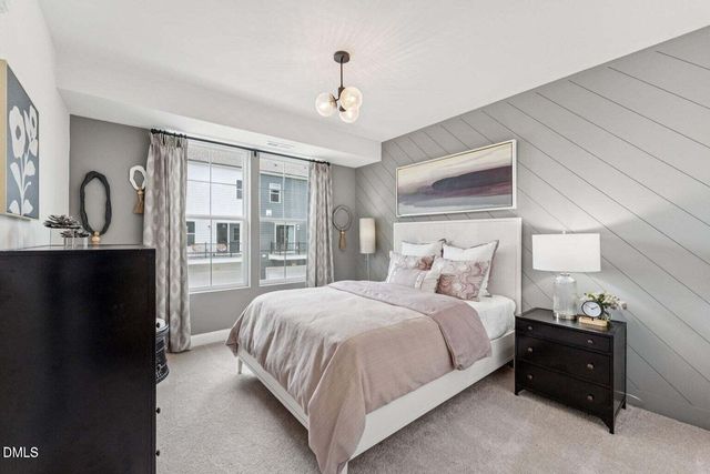 417 Grove Overlook Lane 100, Wake Forest, NC 27587