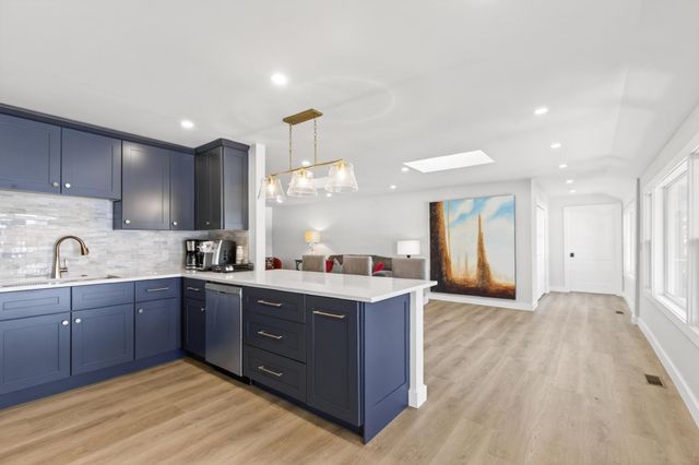 782 Weirs Boulevard, Laconia, NH 03246