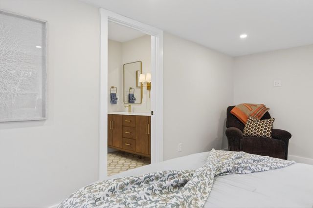 782 Weirs Boulevard, Laconia, NH 03246