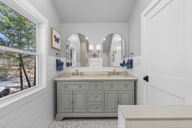 782 Weirs Boulevard, Laconia, NH 03246