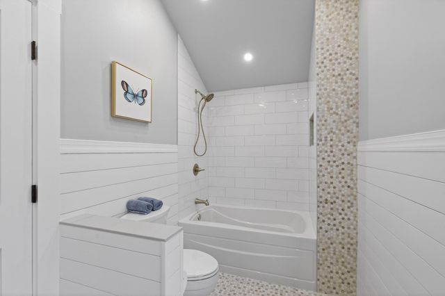 782 Weirs Boulevard, Laconia, NH 03246