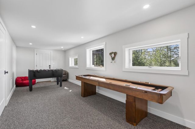 782 Weirs Boulevard, Laconia, NH 03246