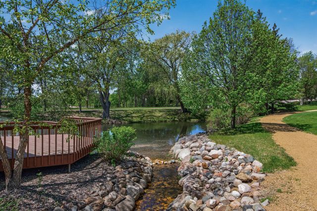 10803 57th Avenue N, Plymouth, MN 55442
