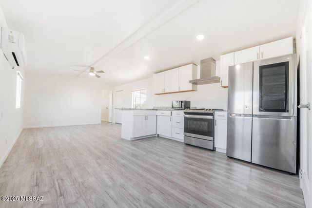 5011 N Davis Avenue, Tucson, AZ 85705