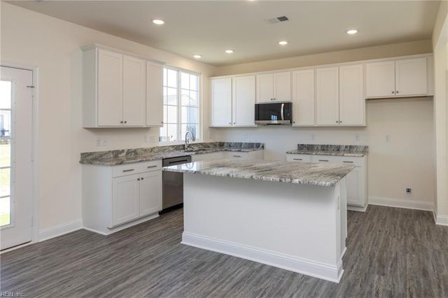 102 Getty RD, Suffolk, VA 23434