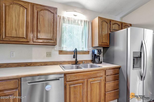 7585 E Rawhide Lane, Palmer, AK 99645