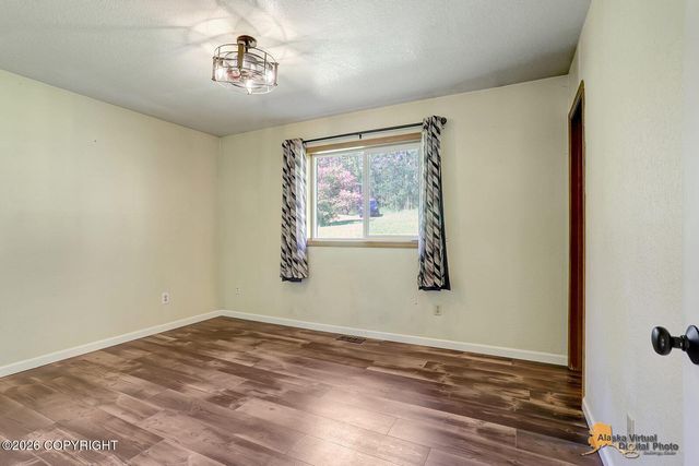 7585 E Rawhide Lane, Palmer, AK 99645