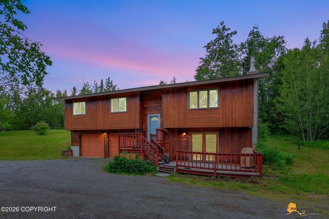 7585 E Rawhide Lane, Palmer, AK 99645