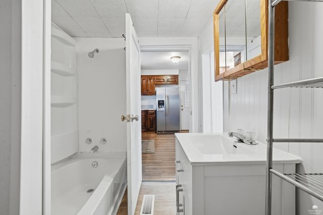 212 Ash Street, Wamego, KS 66547