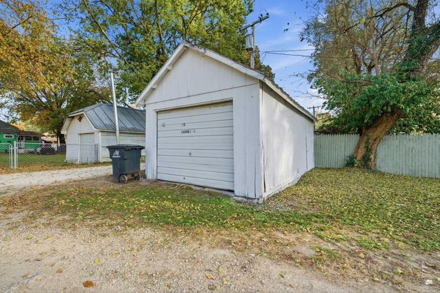 212 Ash Street, Wamego, KS 66547