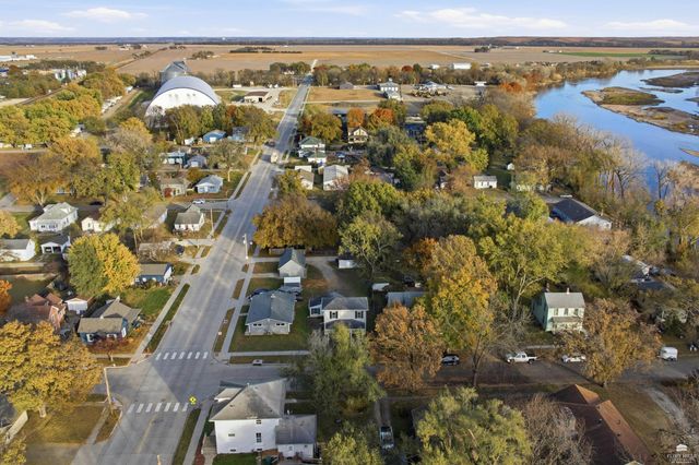 212 Ash Street, Wamego, KS 66547