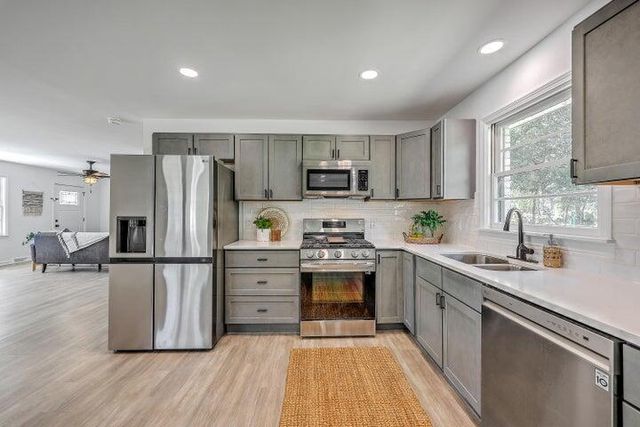 702 N Palmetto Street, Summerville, SC 29483
