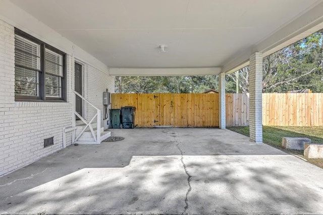 702 N Palmetto Street, Summerville, SC 29483