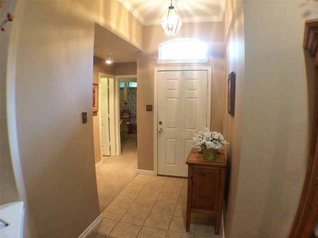 5912 Meadowglen Drive, Denton, TX 76226
