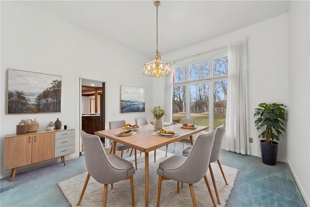 64 Fox Pointe Place, O'hara, PA 15238