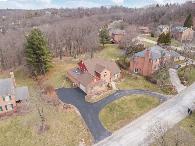 64 Fox Pointe Place, O'hara, PA 15238