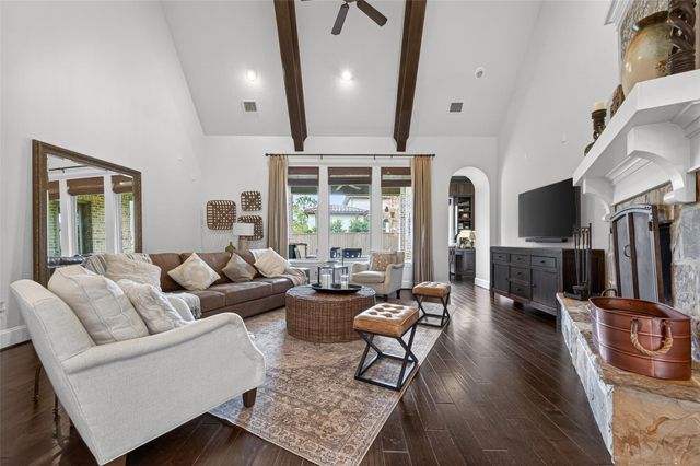 3 Blue Mesa Court, Spring, TX 77389