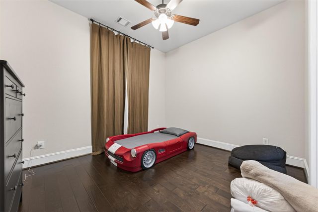 3 Blue Mesa Court, Spring, TX 77389