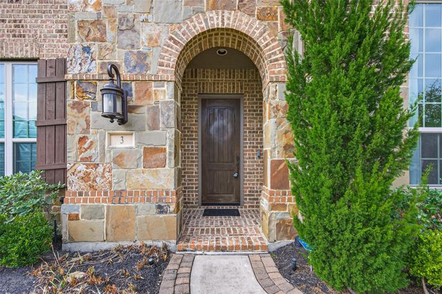 3 Blue Mesa Court, Spring, TX 77389