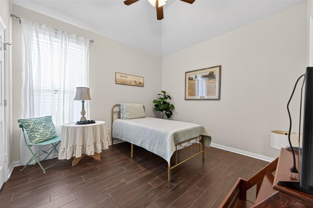 3 Blue Mesa Court, Spring, TX 77389