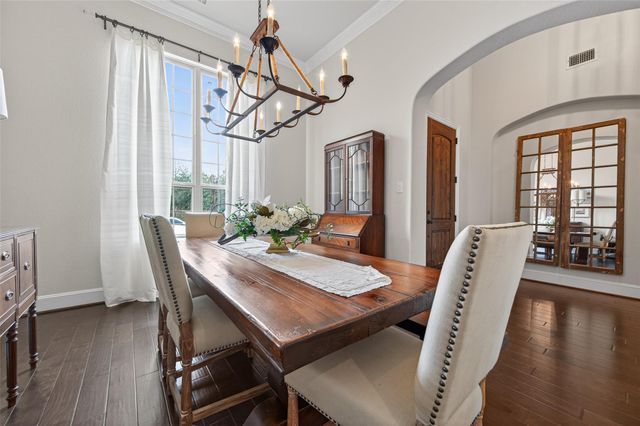 3 Blue Mesa Court, Spring, TX 77389