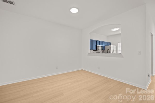 2270 Winthrop Chase Drive, Charlotte, NC 28212