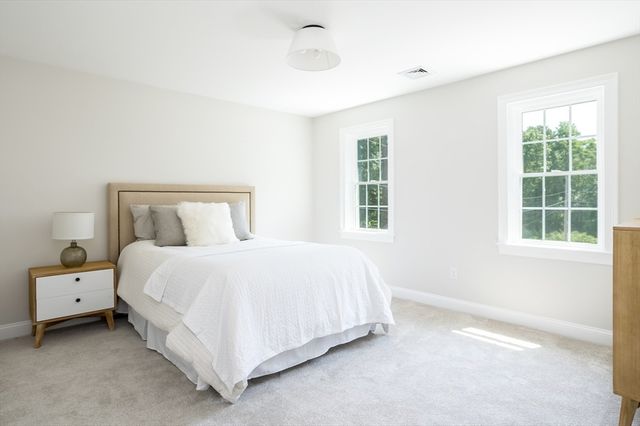 65 Great Neck Road, Wareham, MA 02538