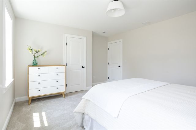 65 Great Neck Road, Wareham, MA 02538