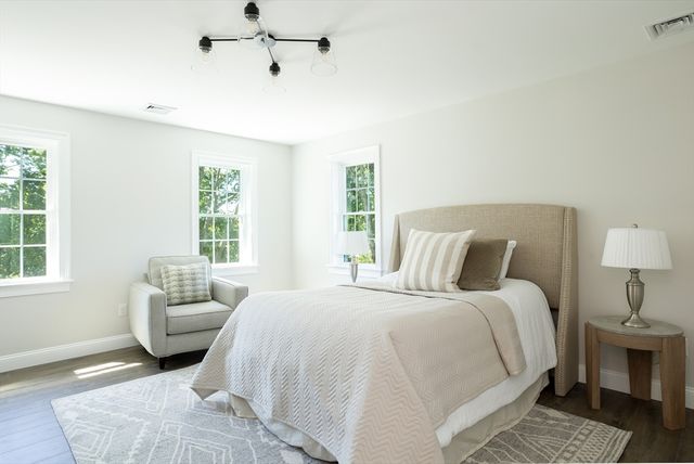 65 Great Neck Road, Wareham, MA 02538