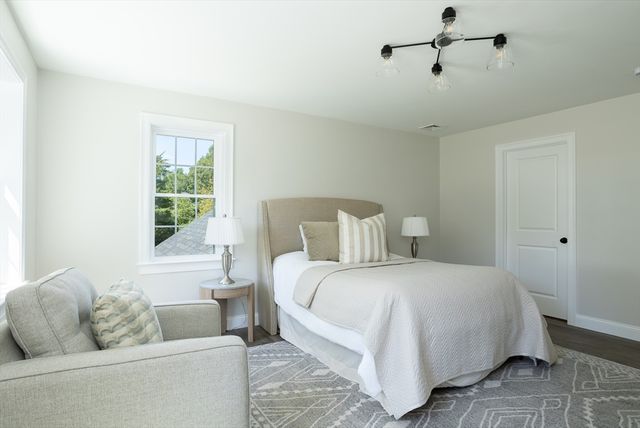 65 Great Neck Road, Wareham, MA 02538