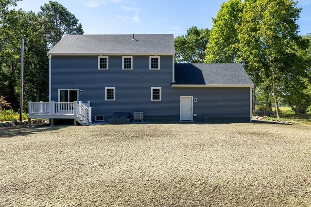 65 Great Neck Road, Wareham, MA 02538