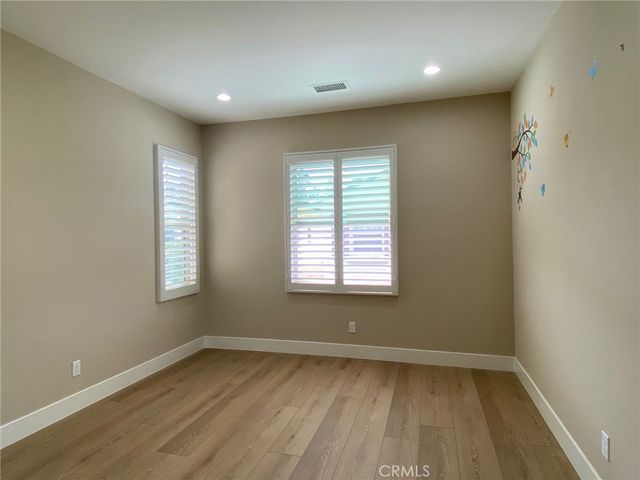 31 Norwich, Irvine, CA 92620