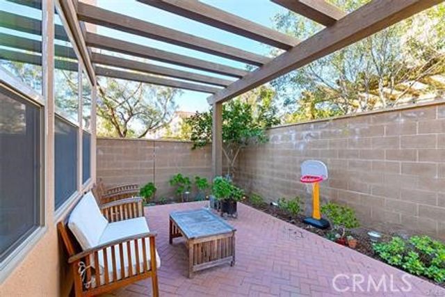 31 Norwich, Irvine, CA 92620