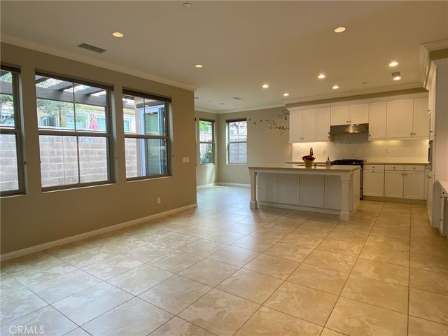 31 Norwich, Irvine, CA 92620