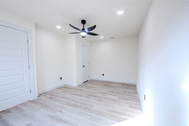 1101 Fouts Drive, Irving, TX 75061