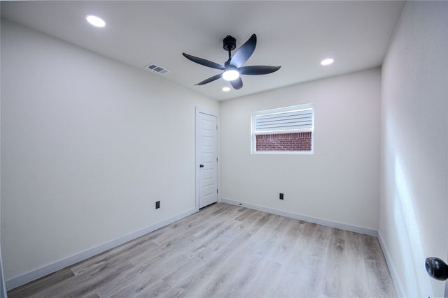 1101 Fouts Drive, Irving, TX 75061