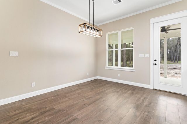 1130 Lyndale Street, Vidor, TX 77662