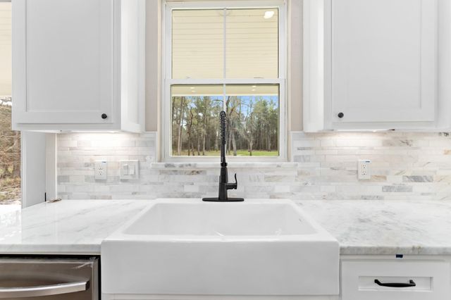 1130 Lyndale Street, Vidor, TX 77662