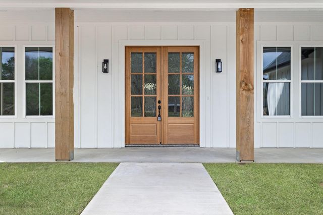 1130 Lyndale Street, Vidor, TX 77662