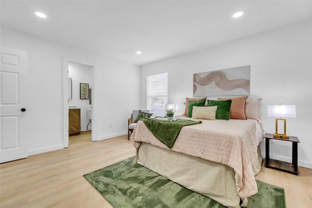 6221 Maple Springs Drive, Arlington, TX 76001