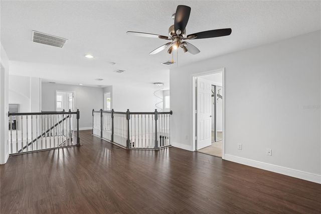 10142 SILMARIEN STREET, Orlando, FL 32825