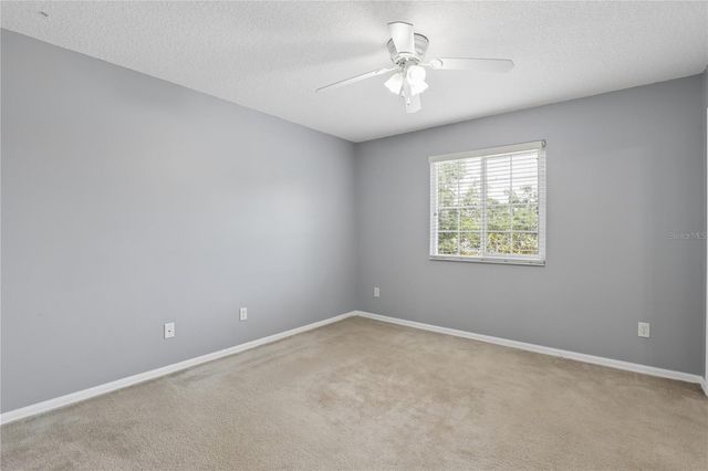 10142 SILMARIEN STREET, Orlando, FL 32825