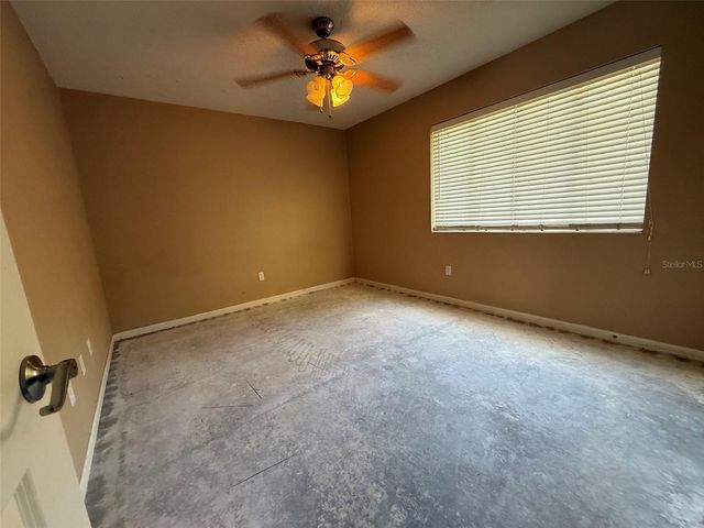 507 NW 39TH ROAD 102, Gainesville, FL 32607