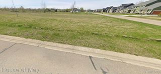 14280 Wright Drive, Fenton Charter Township, MI 48451
