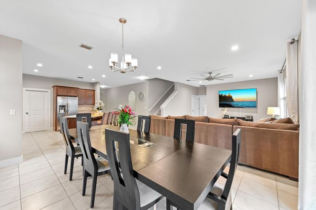 11941 Cypress Key Way, Royal Palm Beach, FL 33411