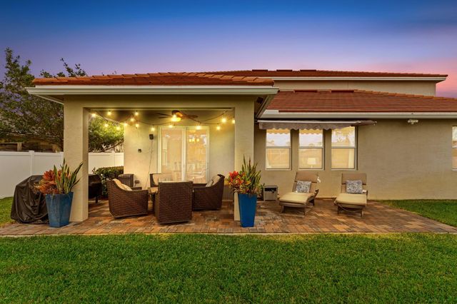 11941 Cypress Key Way, Royal Palm Beach, FL 33411