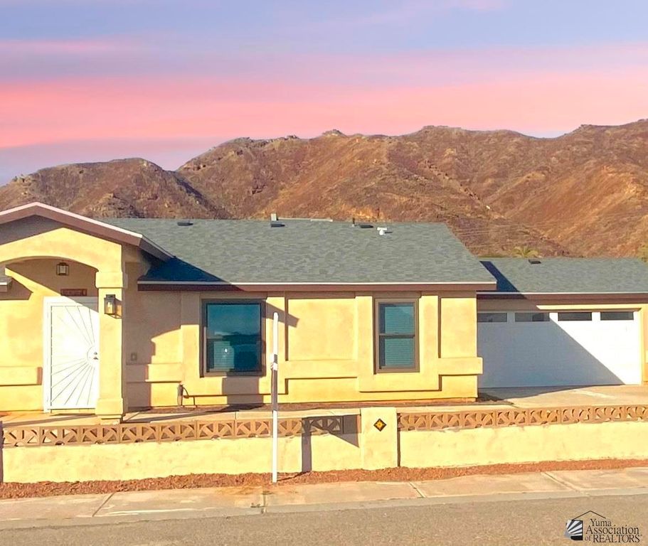 36360 Margaret St, Wellton, AZ 85356