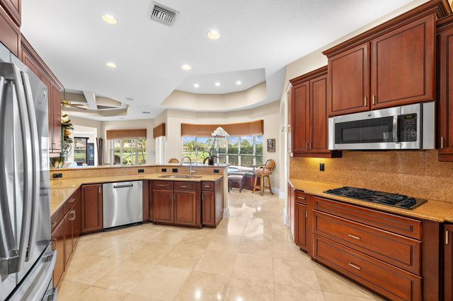 7011 Isla Vista Drive, West Palm Beach, FL 33412