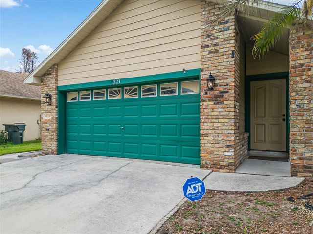 1321 WOOD LAKE CIRCLE, St Cloud, FL 34772