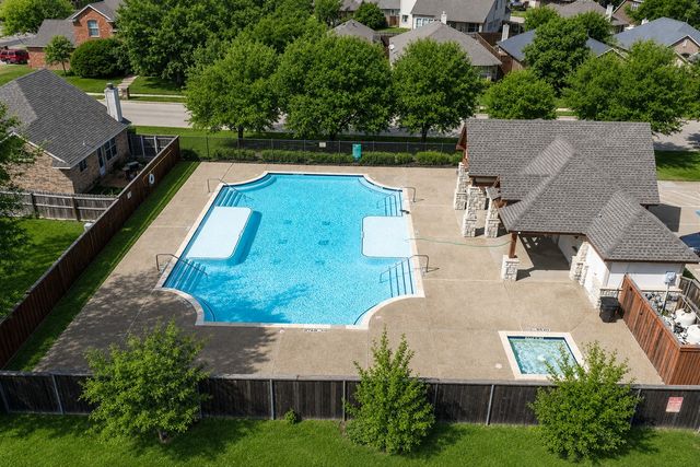 4857 Eagle Trace Drive, Fort Worth, TX 76244